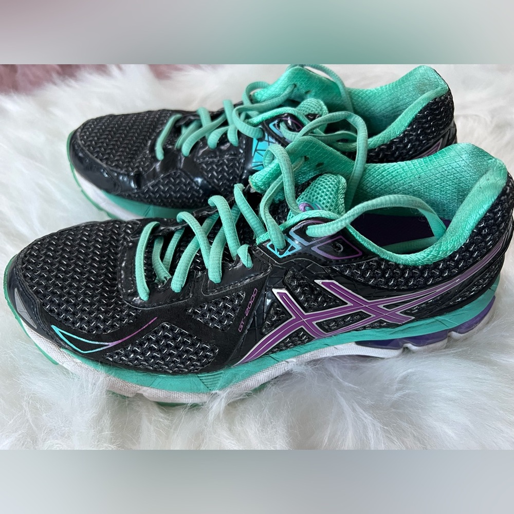 Asics Women’s GT-2000 3 Trail Running Shoes Sneakers, Women’s 7.5